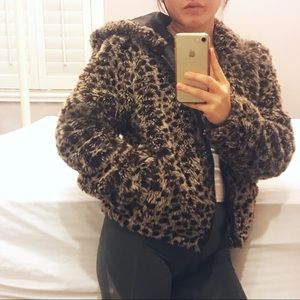 Hooded Leopard Coat ❣️